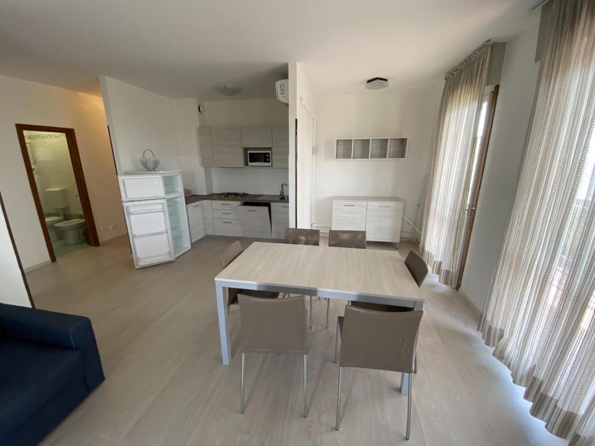 Condominio Aquilone Lignano Sabbiadoro Zewnętrze zdjęcie